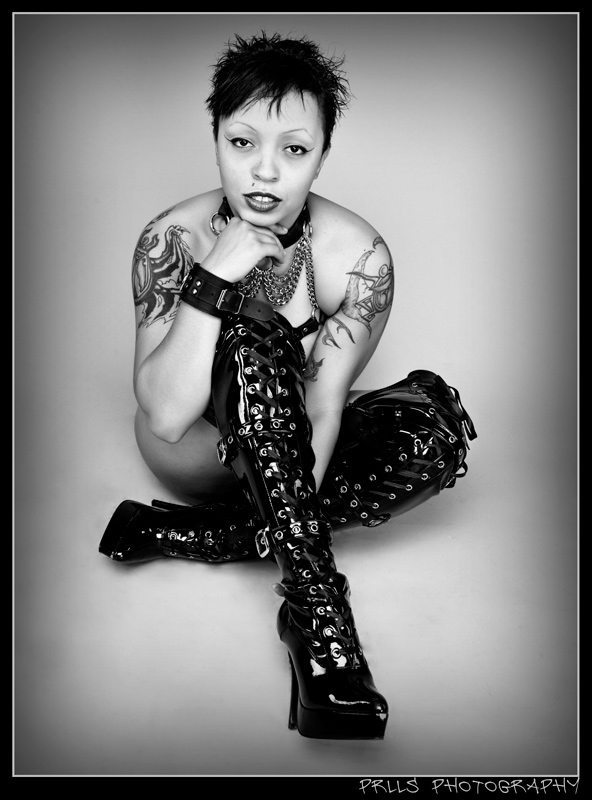 Female model photo shoot of Jessie G by prlls photography in Portland Oregon