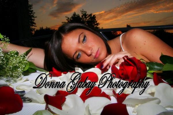 Female model photo shoot of Donna Gabay