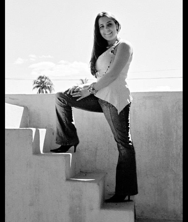 Female model photo shoot of Rebecca Da Costa