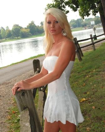 Female model photo shoot of Leah Thomas by  OConnor photography in Howell, MI