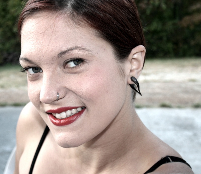 Female model photo shoot of Nettie Nova