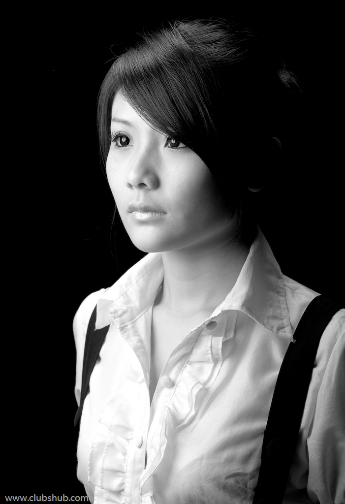 Female model photo shoot of Vicky Loo