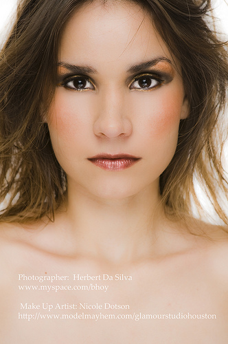 Female model photo shoot of Glamour Studio and Lyrian Cavazos by Herbert Da Silva