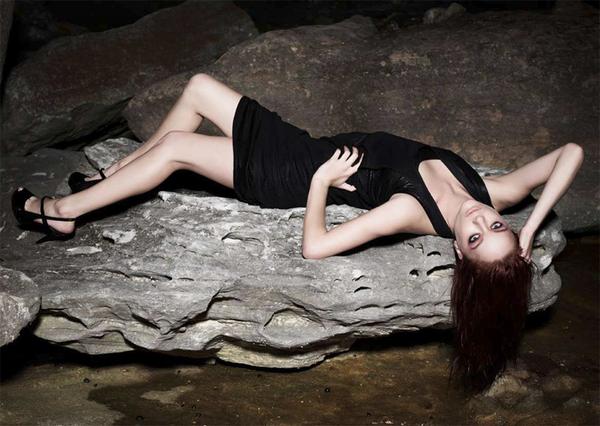Female model photo shoot of Rebecca Victoria