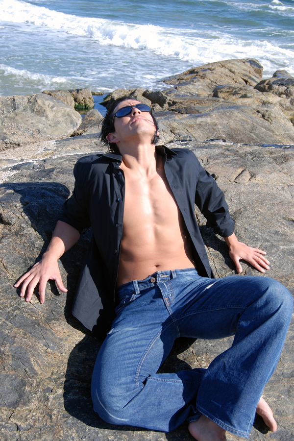 Male model photo shoot of Zaabon by Jared Mendonsa