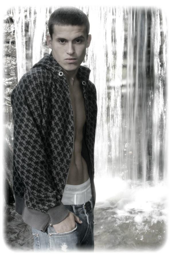 Male model photo shoot of Mike Melara