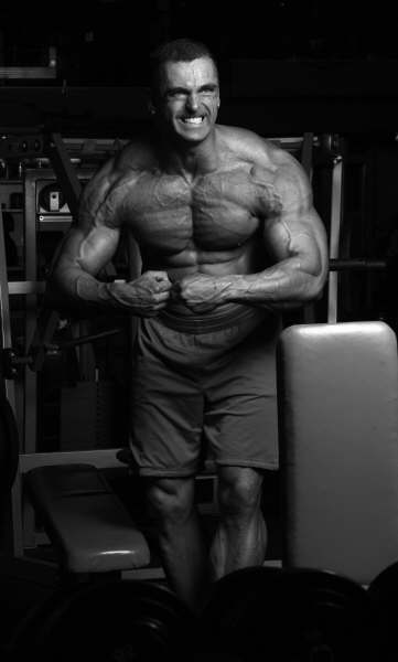 Male model photo shoot of Alan Winkler in The Garage Fitness, Surrey