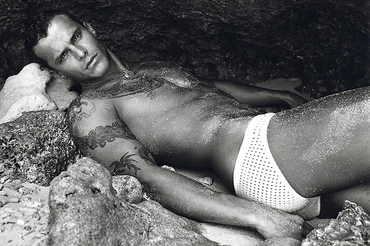 Male model photo shoot of wes bell in Curacao