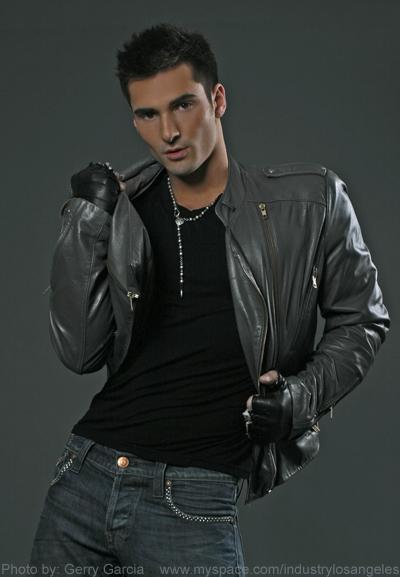Male model photo shoot of vinneypalazzolo