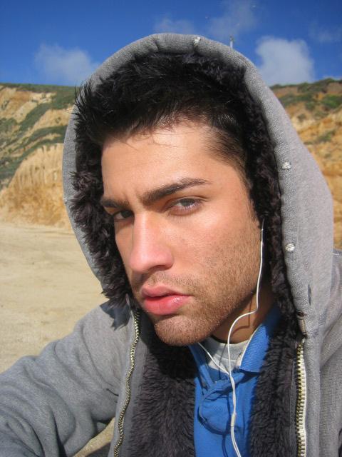 Male model photo shoot of Kenn Cimino in Half Moon Bay, California