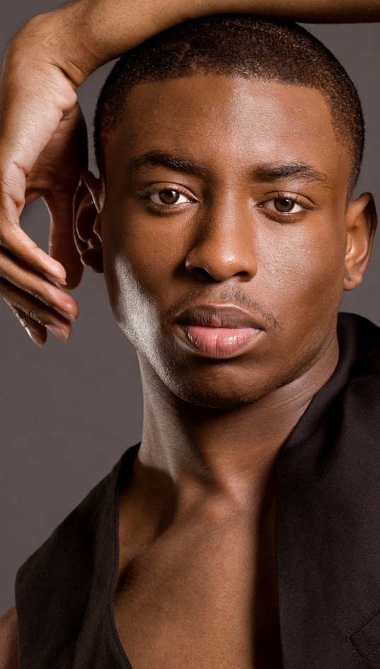 Male model photo shoot of Maurice Mallard by Mike White Photo, makeup by KING  the MUA