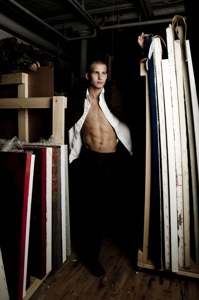 Male model photo shoot of Christopher Kuriata by MAURICIO DE FEX