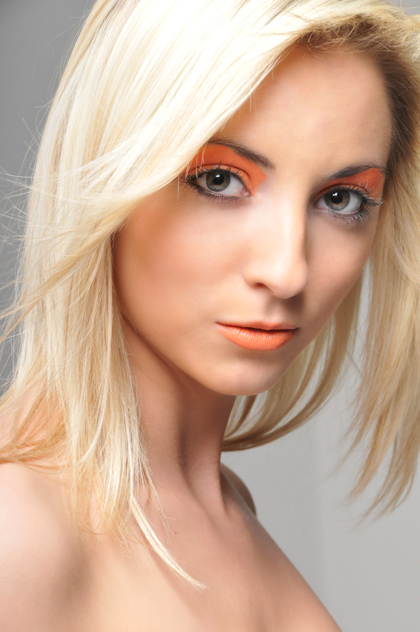 Female model photo shoot of Sammy Jojo in Cambridge, makeup by Sammy Beagrie
