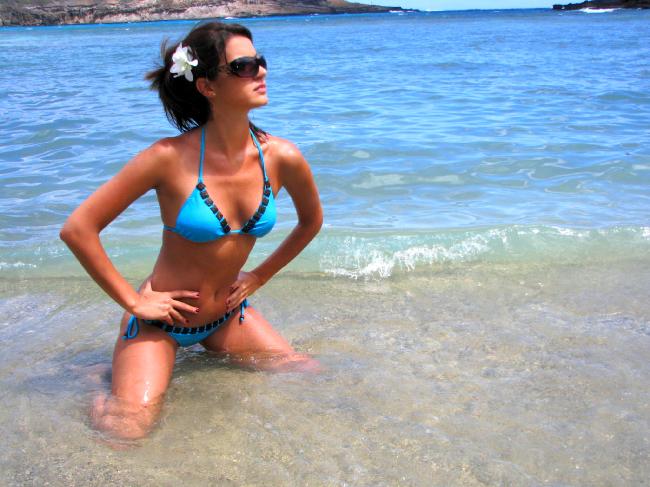 Female model photo shoot of Ana Oprea in Hawaii