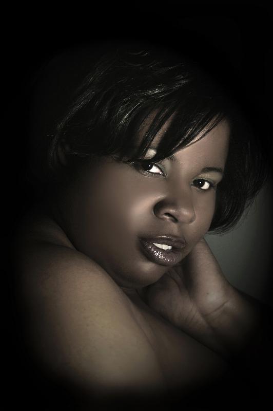 Female model photo shoot of Queene6476 by G H Photography