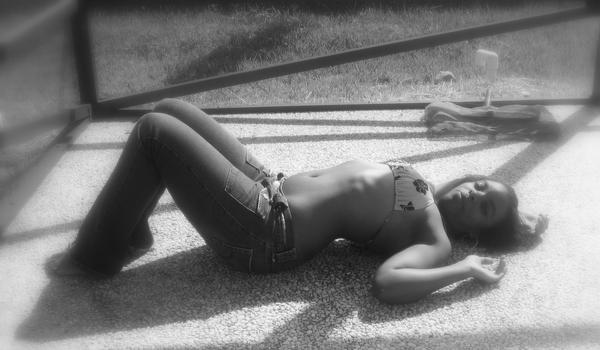 Female model photo shoot of Ekl3ctik in Coral Springs, FL