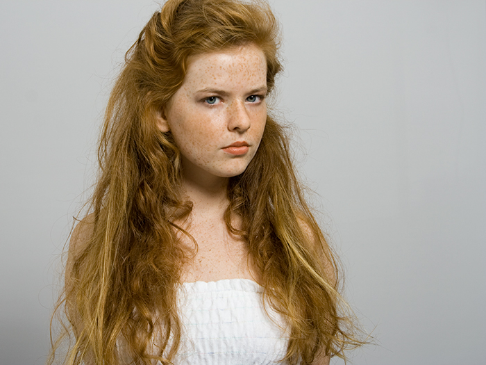 Female model photo shoot of summerlove90 in Den Haag