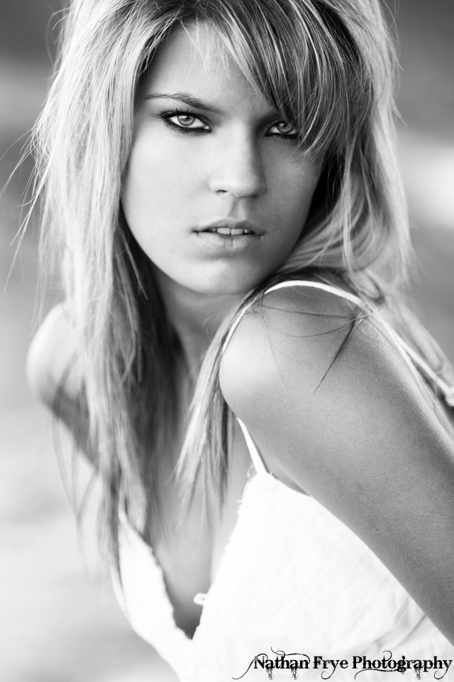 Female model photo shoot of Brittni Wagner