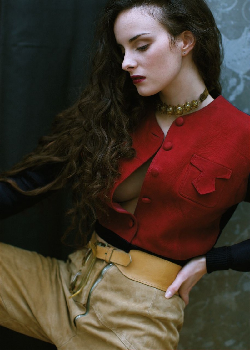 Female model photo shoot of Sarah A Robertson by WILLIAM DICKSON in Edinburgh