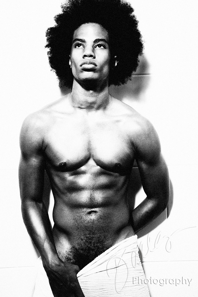Male model photo shoot of Geremy Alexander by Dallas J. Logan in Midtown