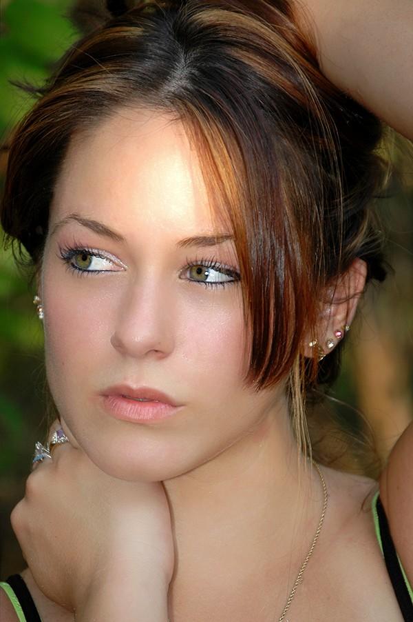 Female model photo shoot of Piercedangel88