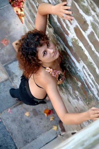 Female model photo shoot of Daliana Fruitana 