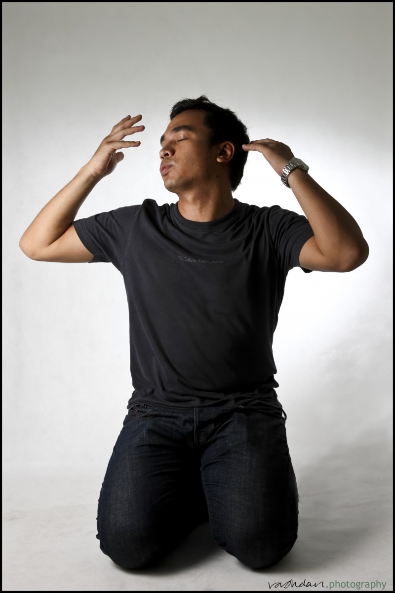 Male model photo shoot of rashdanothman in Bangsar