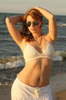 Female model photo shoot of Sarah Gabrielle Denton by TourPhotog in Kimmel Beach in Chesterton, In
