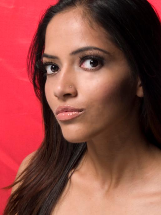 Female model photo shoot of Neeti B