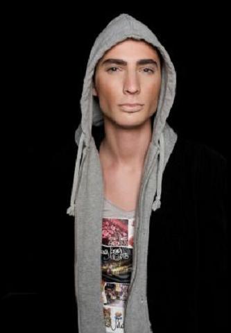 Male model photo shoot of Fransua