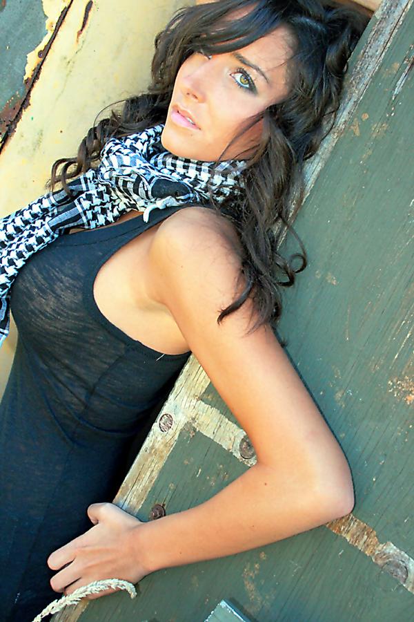 Female model photo shoot of Carrie Christine by KelsieEdison Photograph