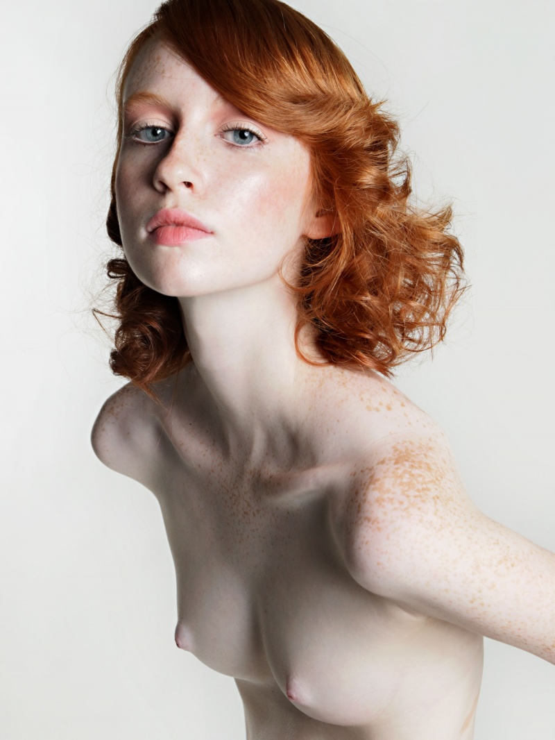 Female model photo shoot of melissa  jaqua