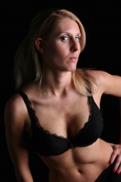 Female model photo shoot of Roxy132 by Eugene D