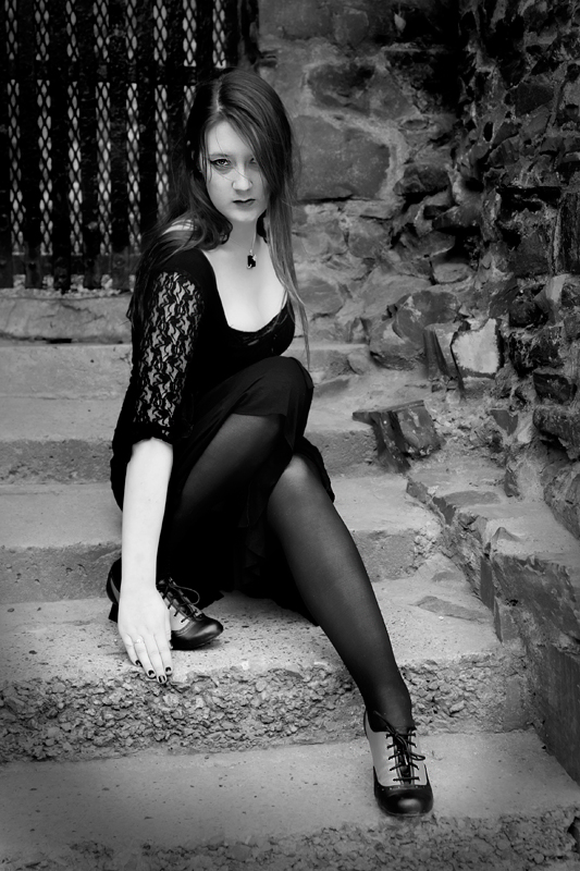 Female model photo shoot of Lauren2206 by Greg Haire