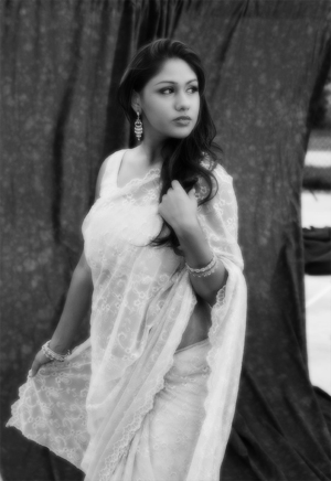 Female model photo shoot of Jasmine Prasad