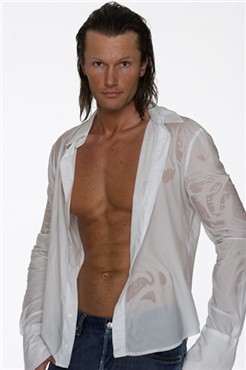 Male model photo shoot of Marek Plaat in Stockholm