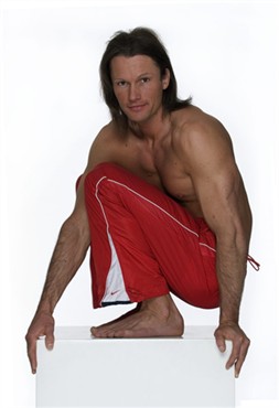 Male model photo shoot of Marek Plaat in Stockholm