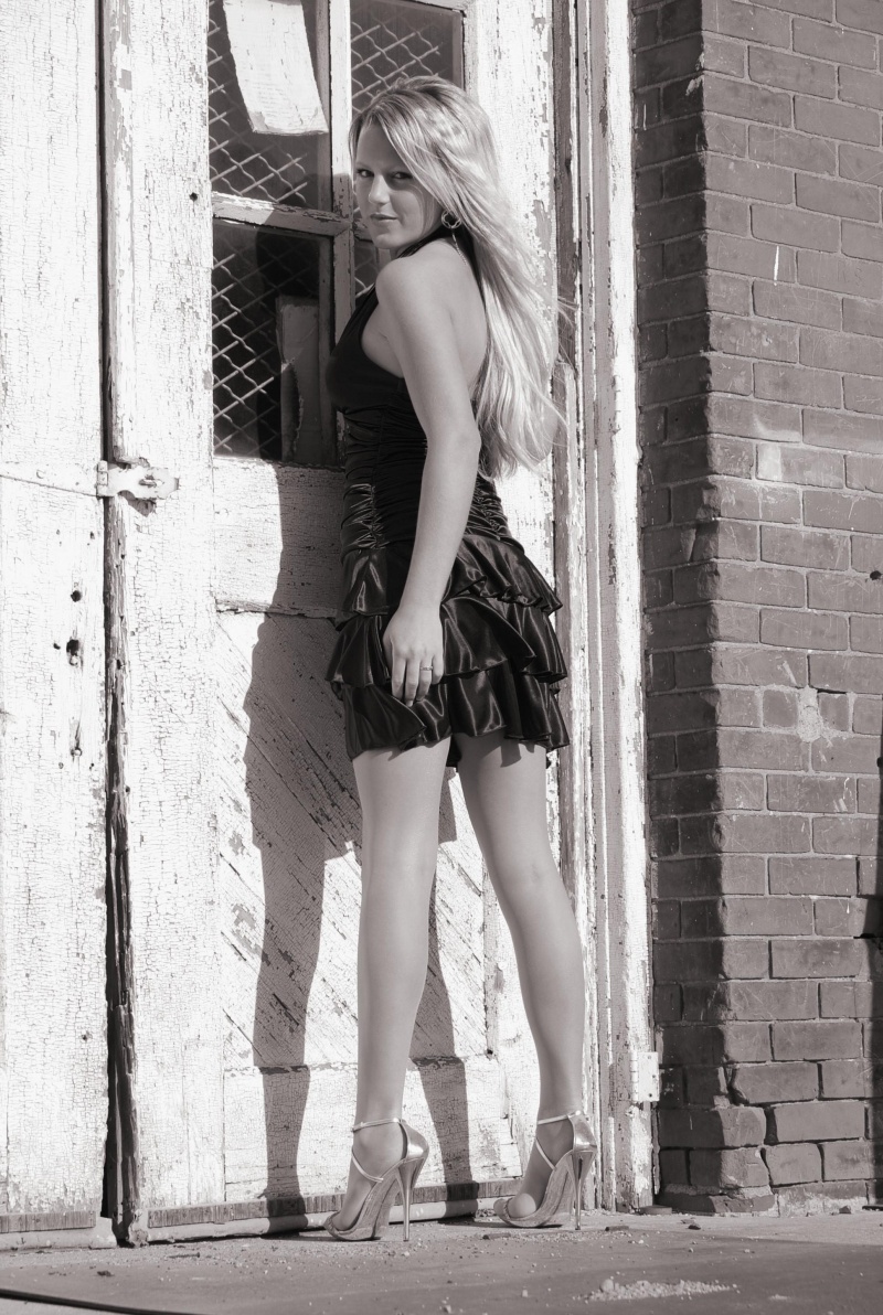 Female model photo shoot of Erika Odara in Minneapolis