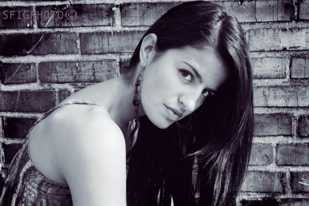 Female model photo shoot of Isabel Figueiredo