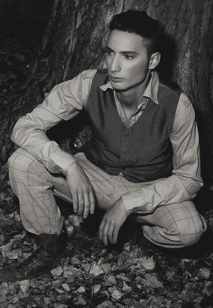Male model photo shoot of Fransua