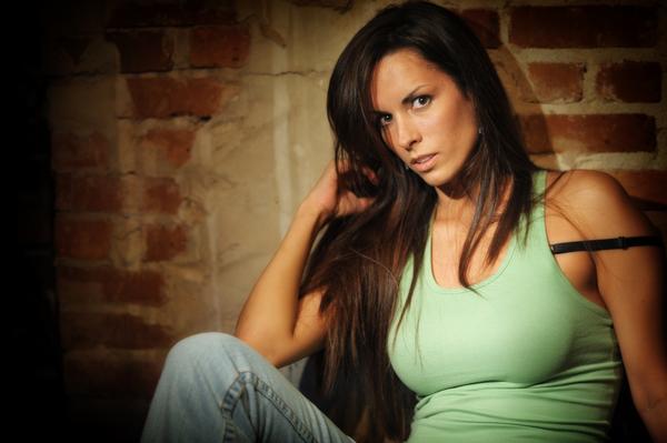 Female model photo shoot of Stefany Renay