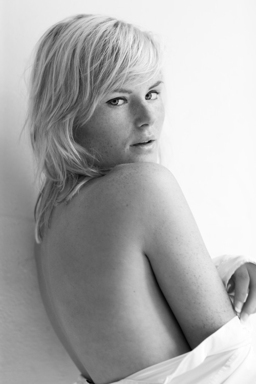 Female model photo shoot of Silke_ in Venlo