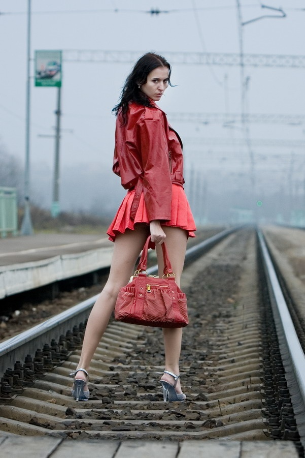Female model photo shoot of Kseniya Solnyshko