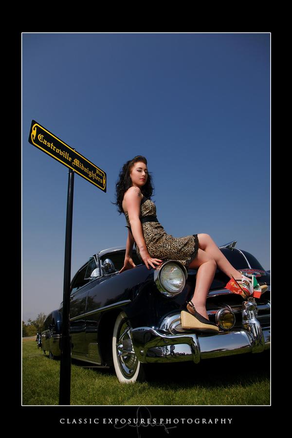 Female model photo shoot of Lady Lorraine in Toro Park Carshow 08