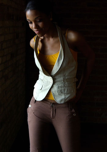 Female model photo shoot of Mariah Shegog