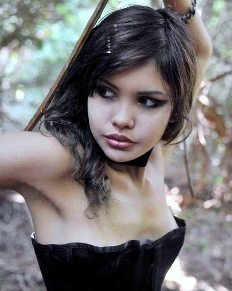 Female model photo shoot of Maria Del Carmen