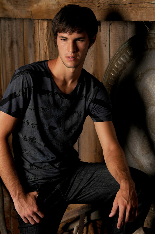 Male model photo shoot of Brian Sleszynski