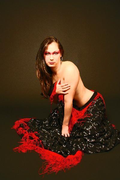 Female model photo shoot of FallenAngleLky by Lugh Watermann in Spanaway, Wa