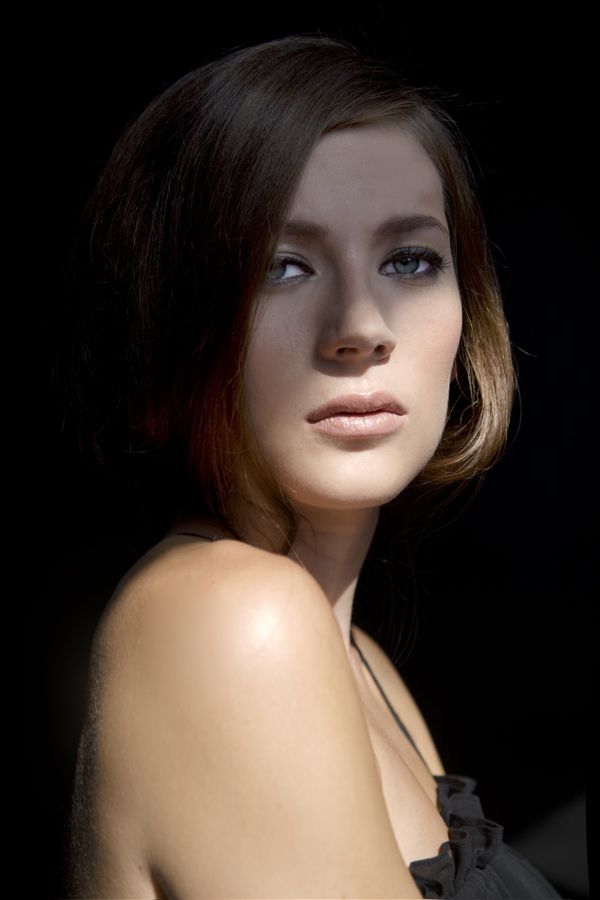Female model photo shoot of Danielle Nowak in Philadelphia