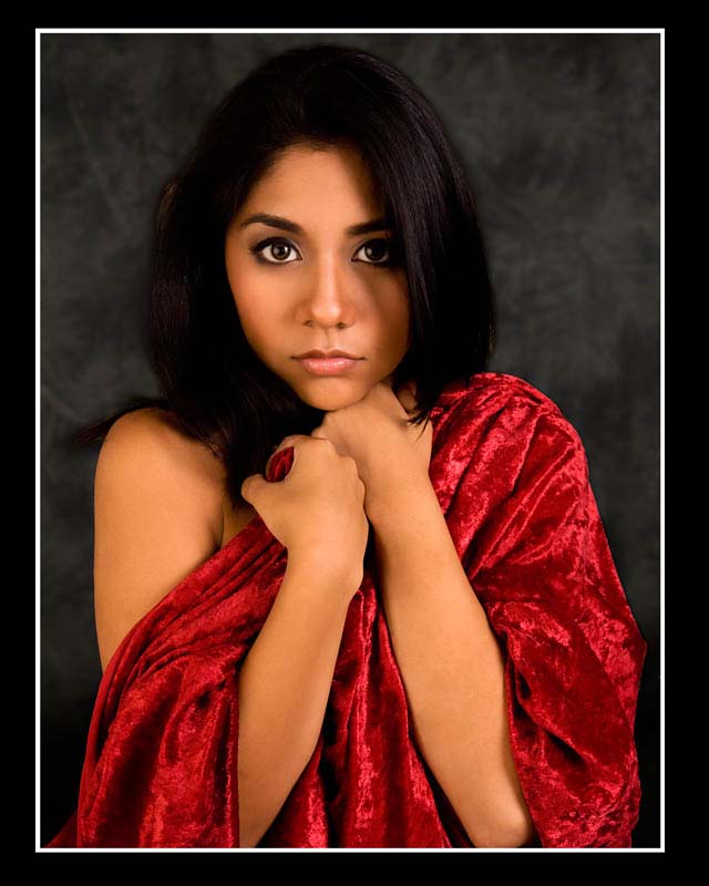 Female model photo shoot of Feffi  by OrlandoGlamour